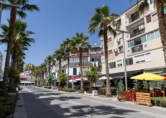 Apartment Centro Con Parking Y Playa A 5 Min, Wifi Alta Velocidad *
